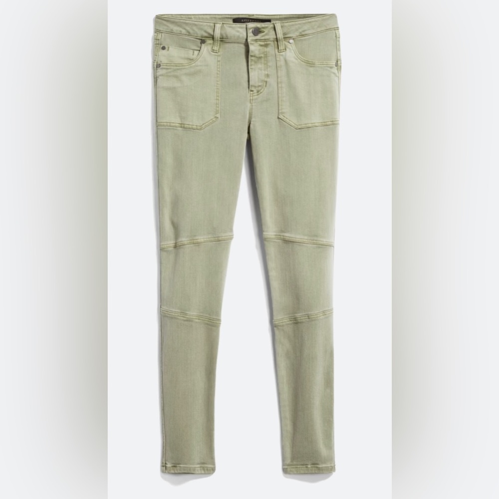 NWT Liverpool ankle cargo pant